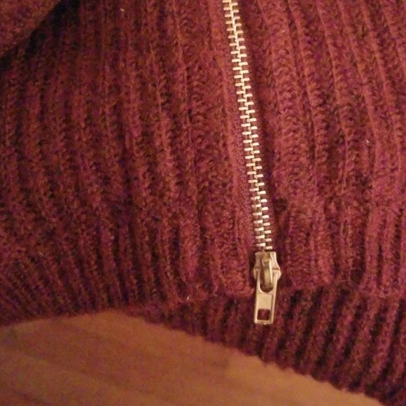 NWOT- Burgundy Sweater - Picture 3 of 3
